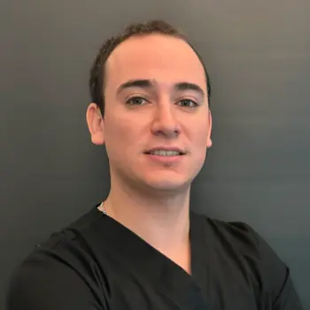 Dr. Nicolás Quezada